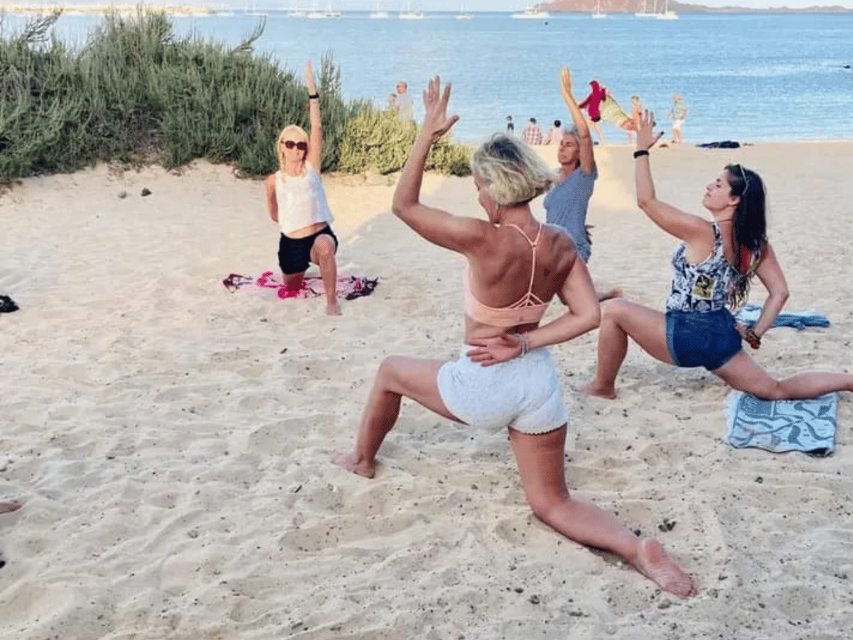 Beach Yoga, Corralejo, Fuerteventura 3